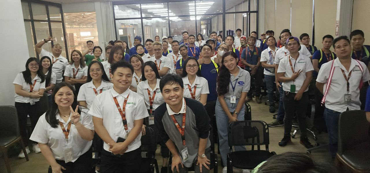 Mega Employees group photo at its distribution center at Valenzuela City